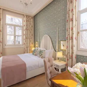 https://gatto-perso-luxury-studio-apartments.hotelschalkidiki.net